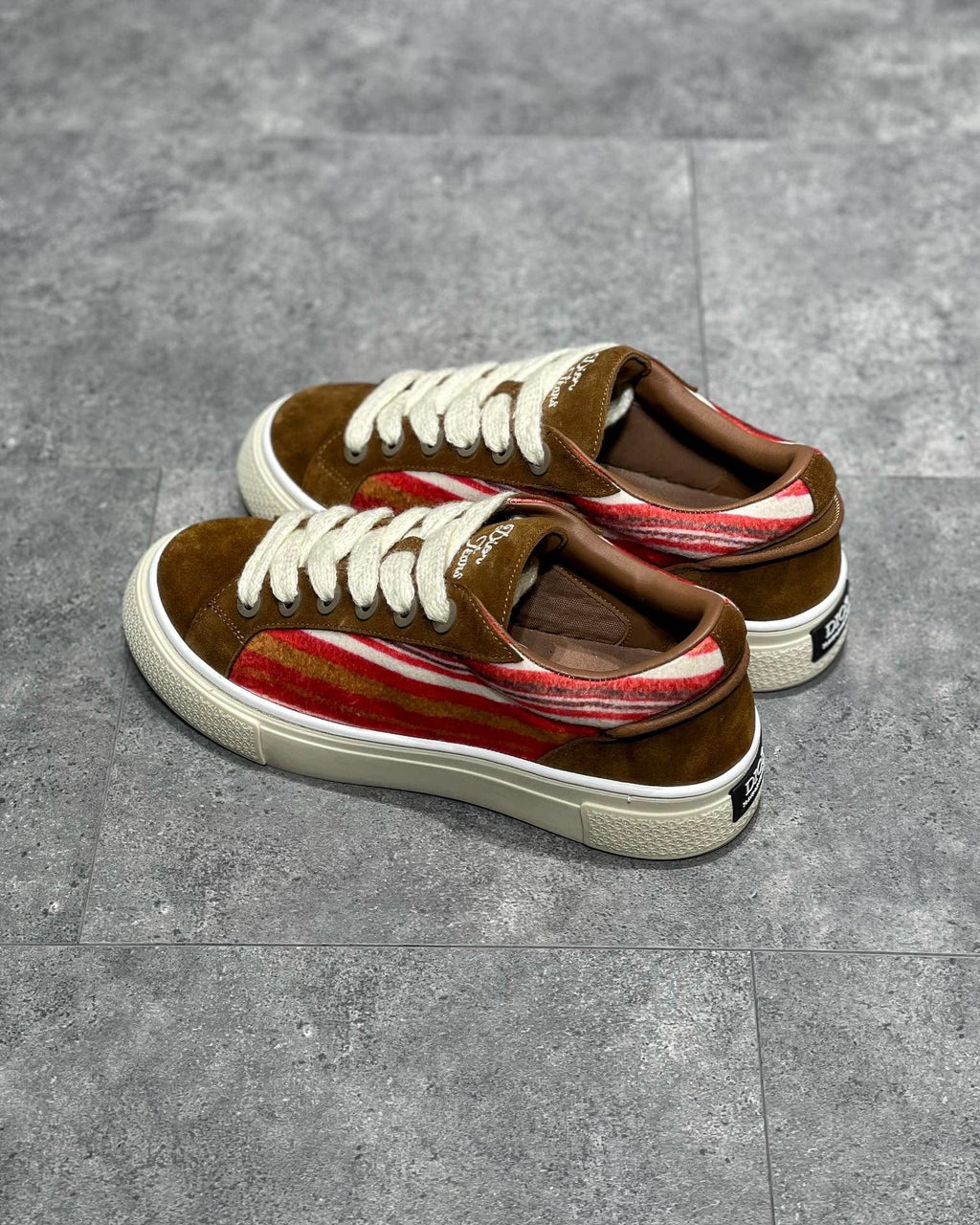 DIO Sneakers