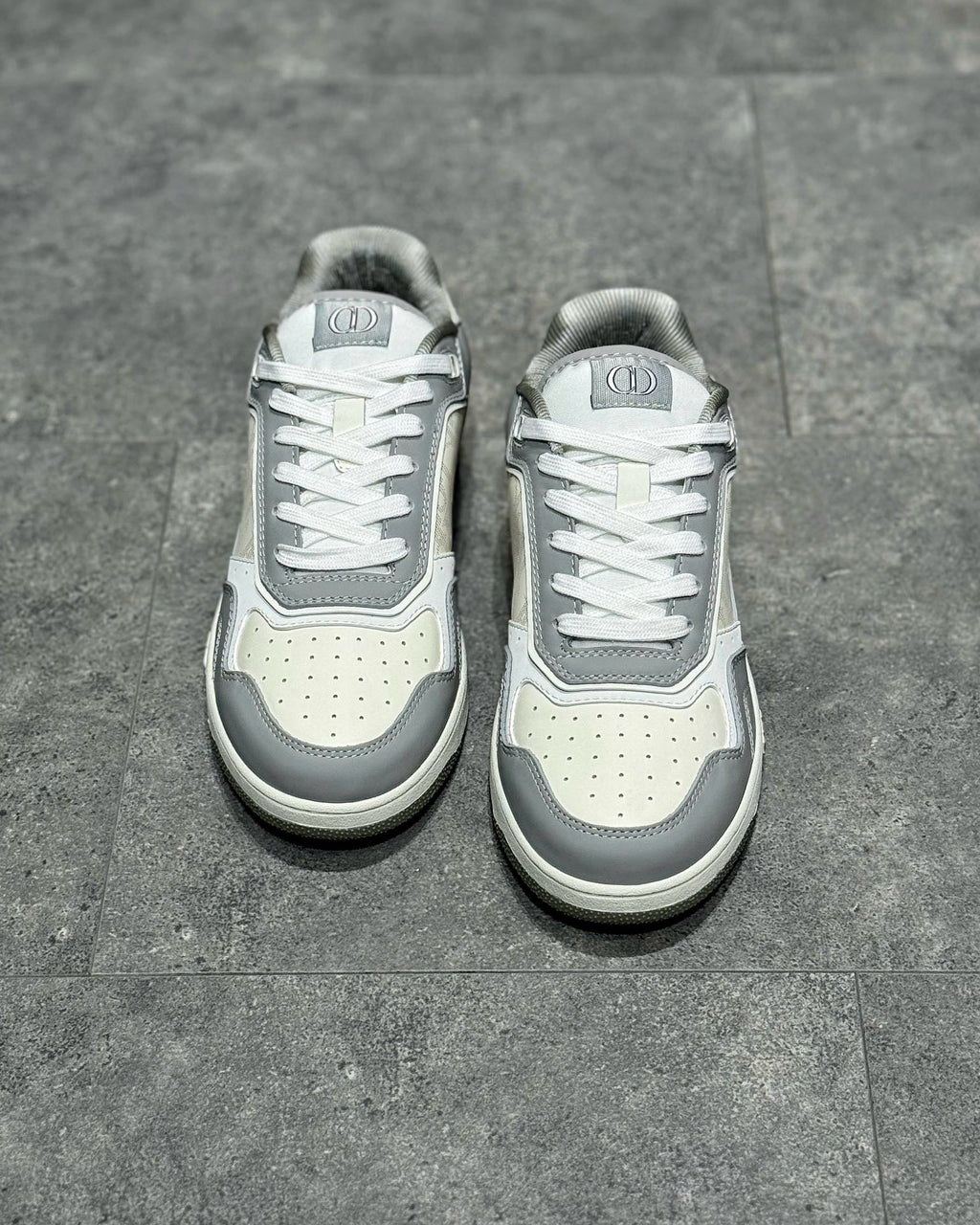 DIO Sneakers
