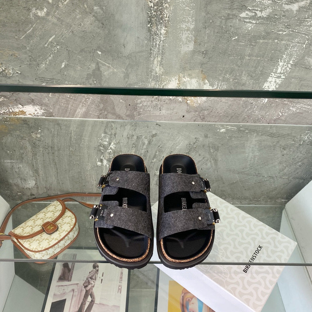 DIO Sandals