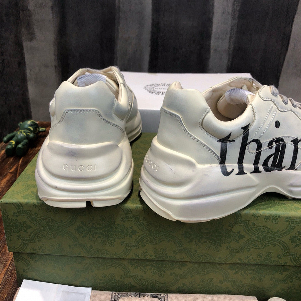 GUC Sneakers
