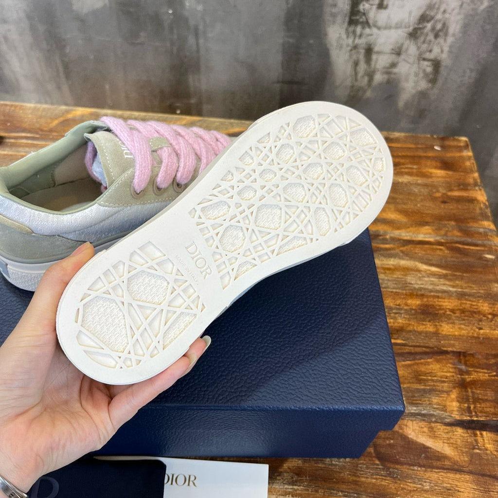 DIO Sneakers