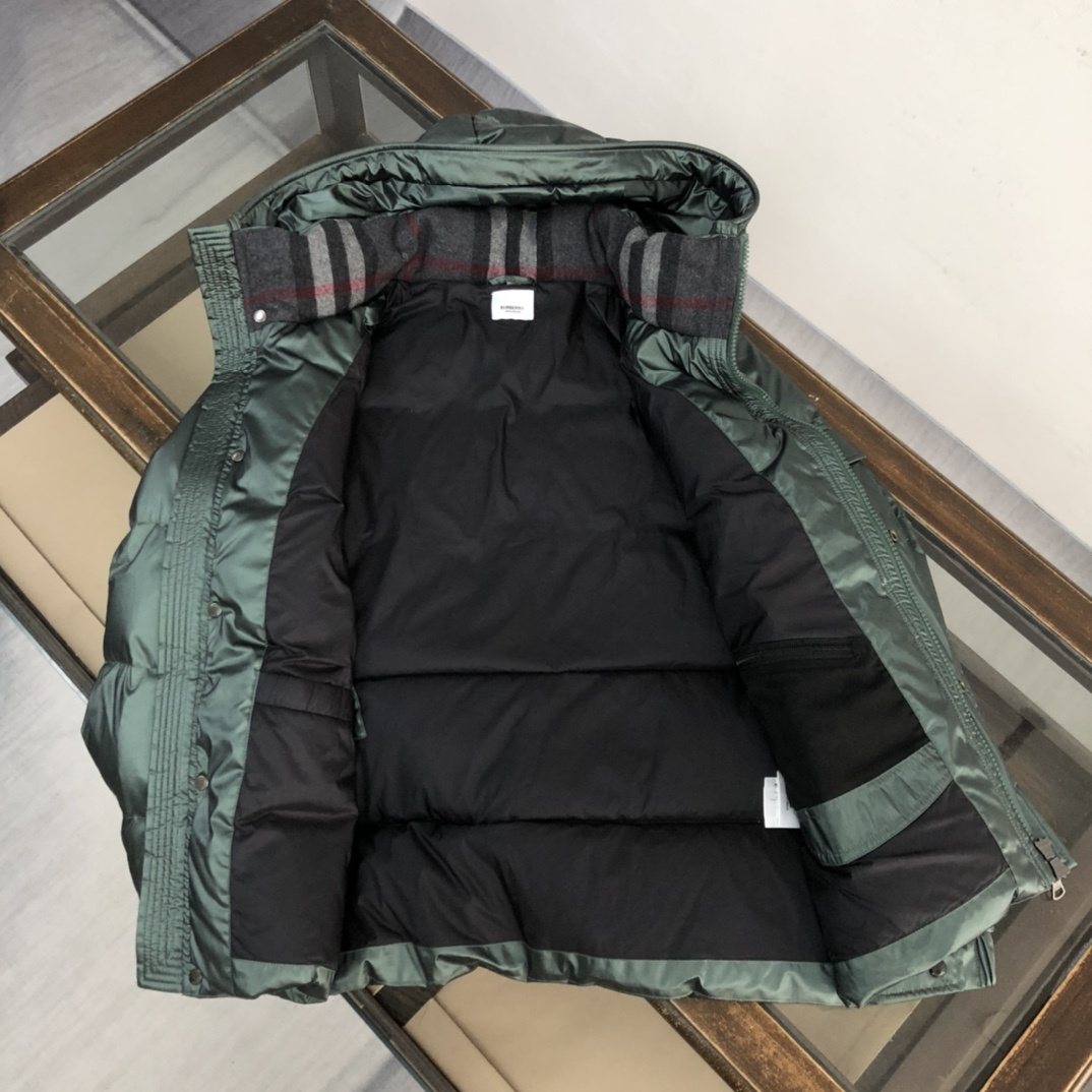 Burberry Glossy Hooded Puffer Jacket