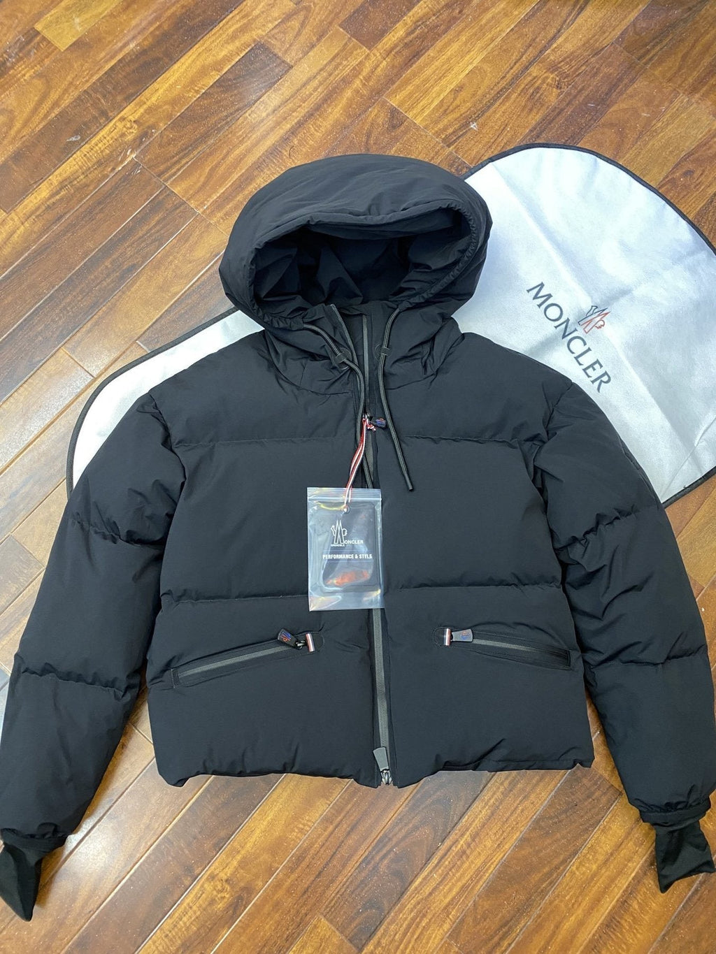 Moncler Cropped Hooded Puffer Coat