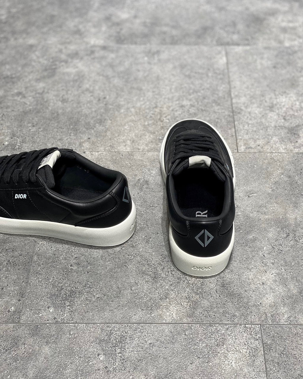 DIO Sneakers