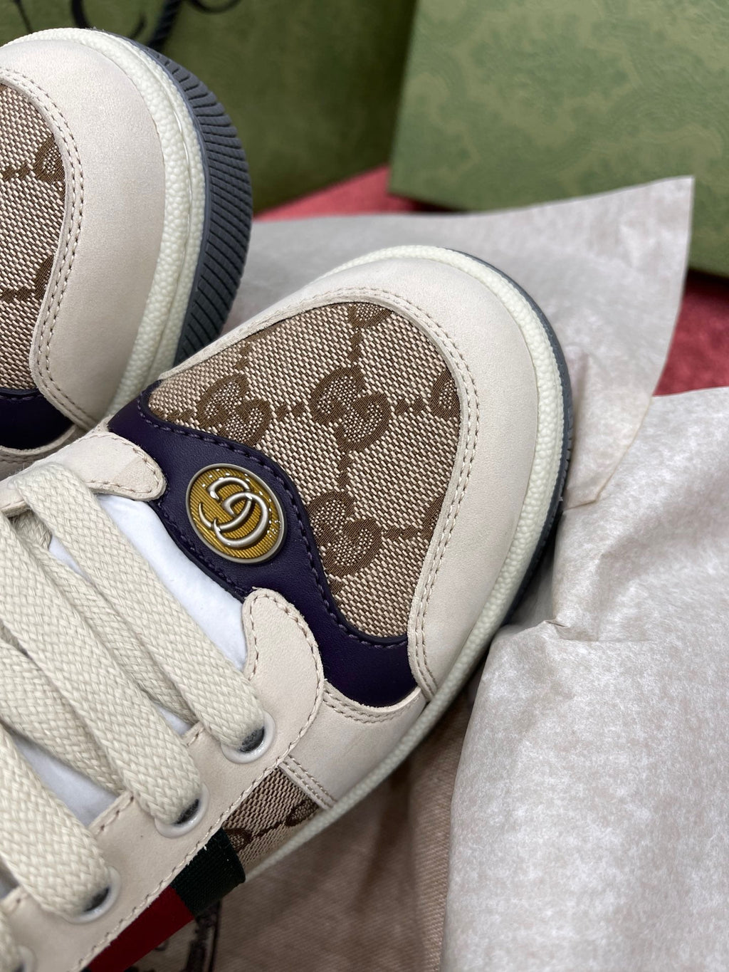 Sneakers & Shoes
