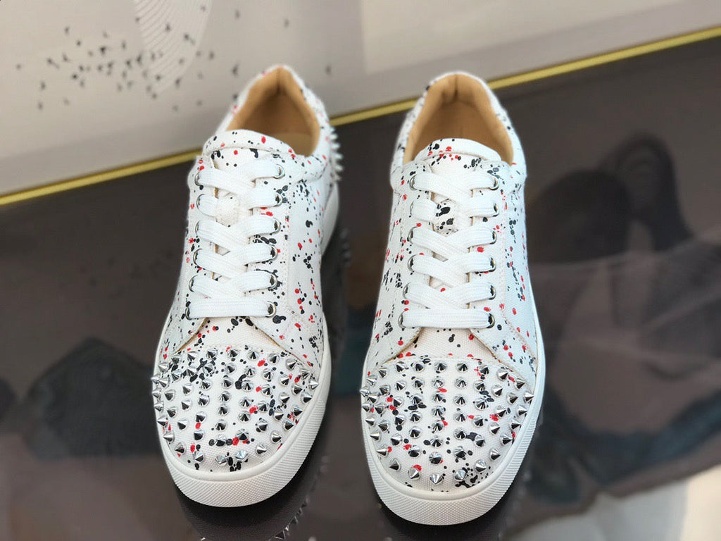 Sneakers & Shoes