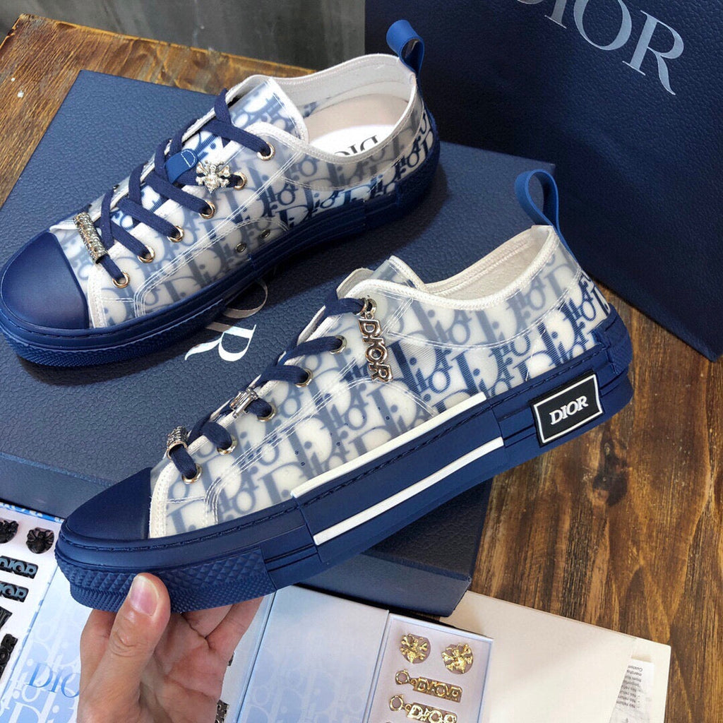 DIO Sneakers