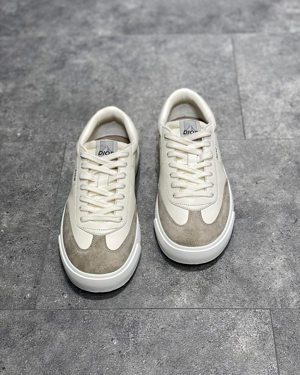 DIO Sneakers