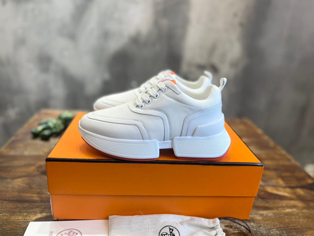 HERM Sneakers