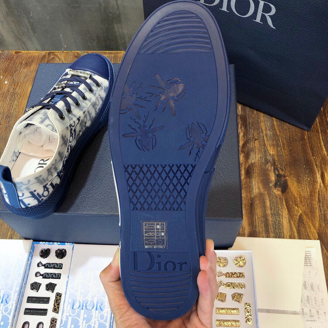 DIO Sneakers