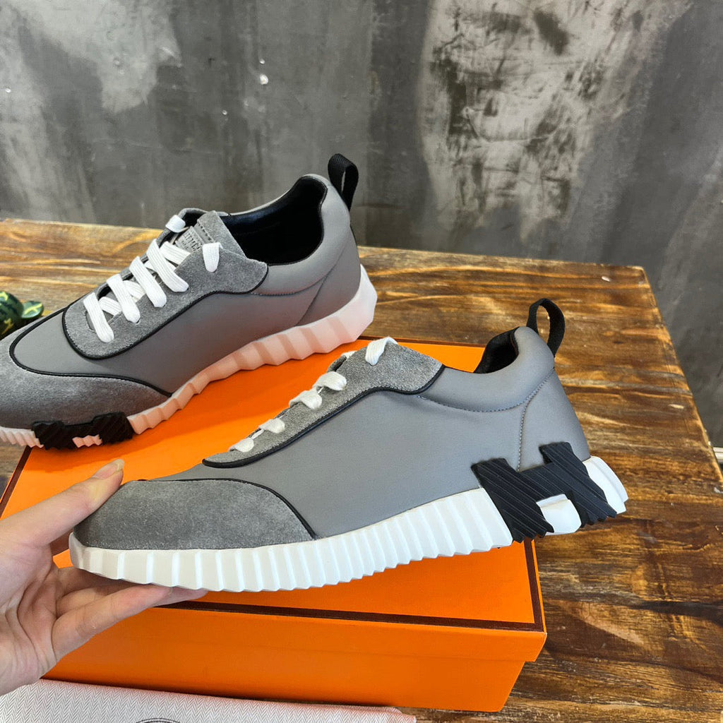 HERM Sneakers
