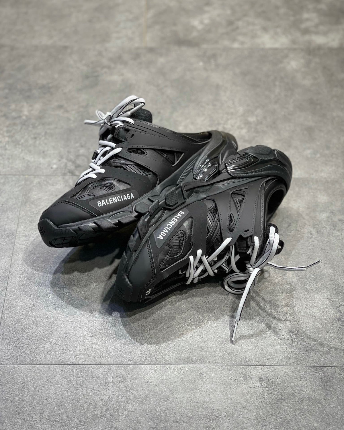 BLCG Sneakers