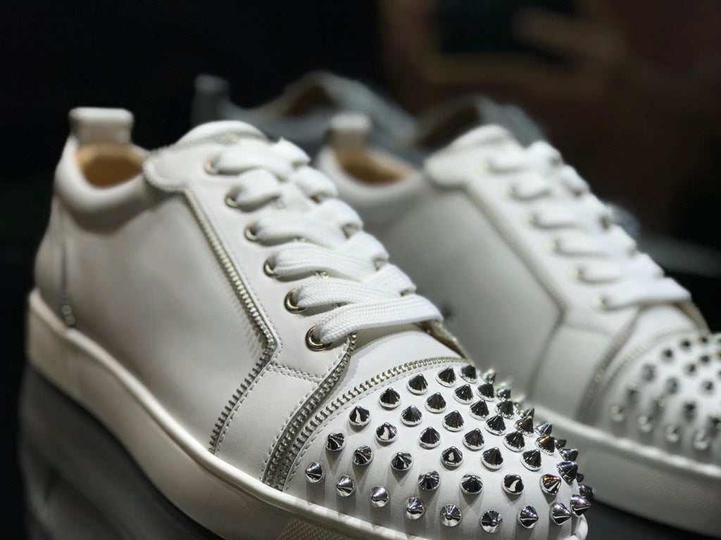 Sneakers & Shoes
