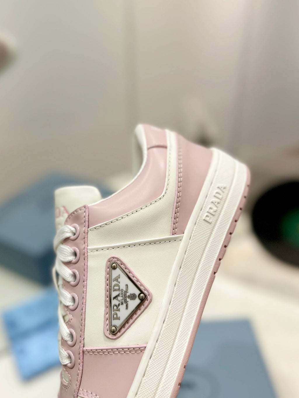 PRA DOWNTOWN PERFORATED SNEAKERS WHITE AND BLUSH CALFSKIN