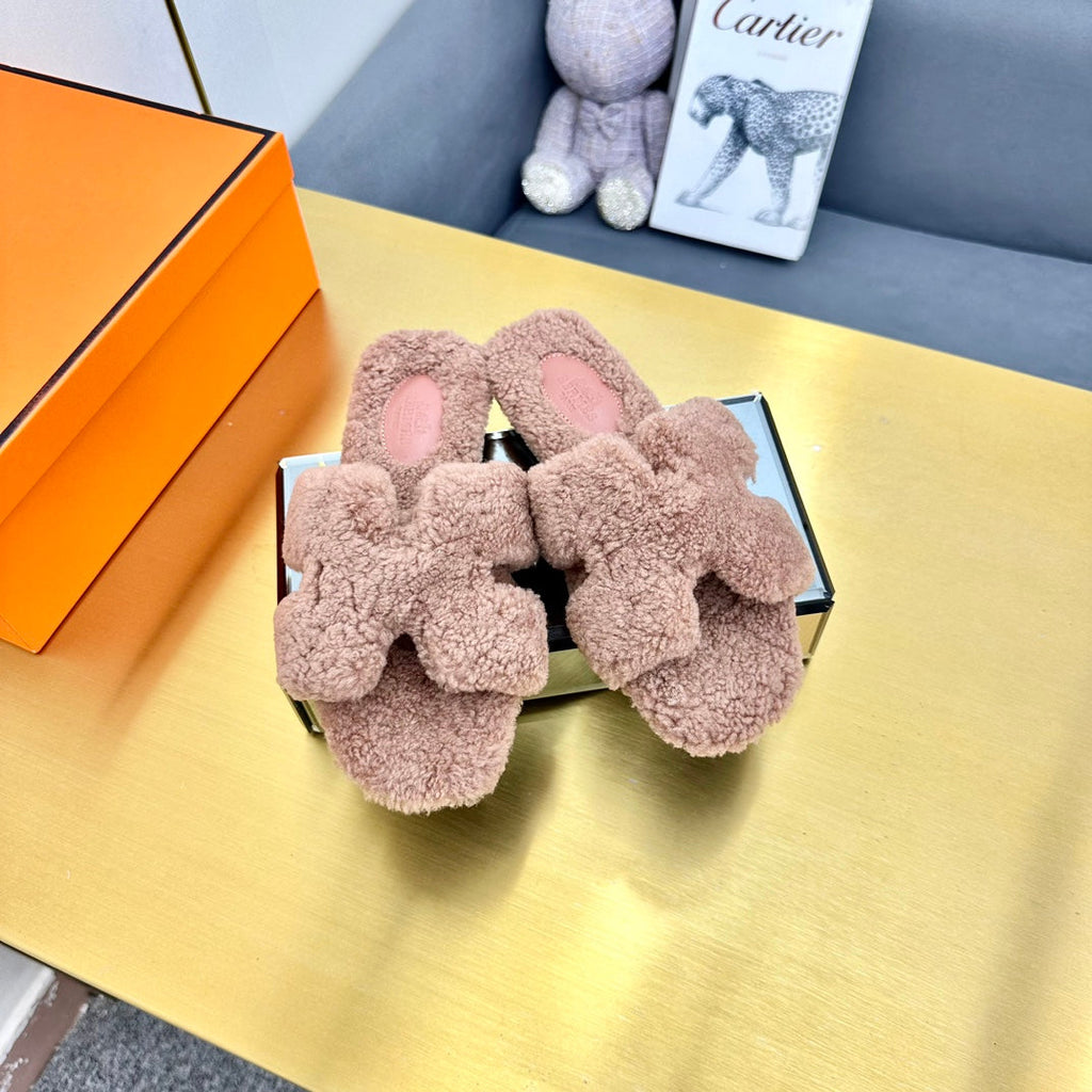 ORAN SHEARLING SANDALS ROSY BROWN